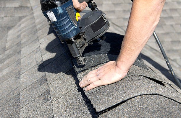 Fast & Reliable Emergency Roof Repairs in Bayside, WI